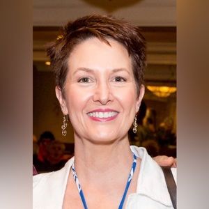 Meet your Posher, Sharon